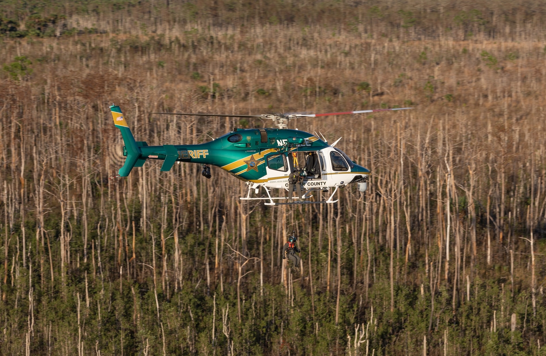 bell-429-sheriff-public-safety-operation