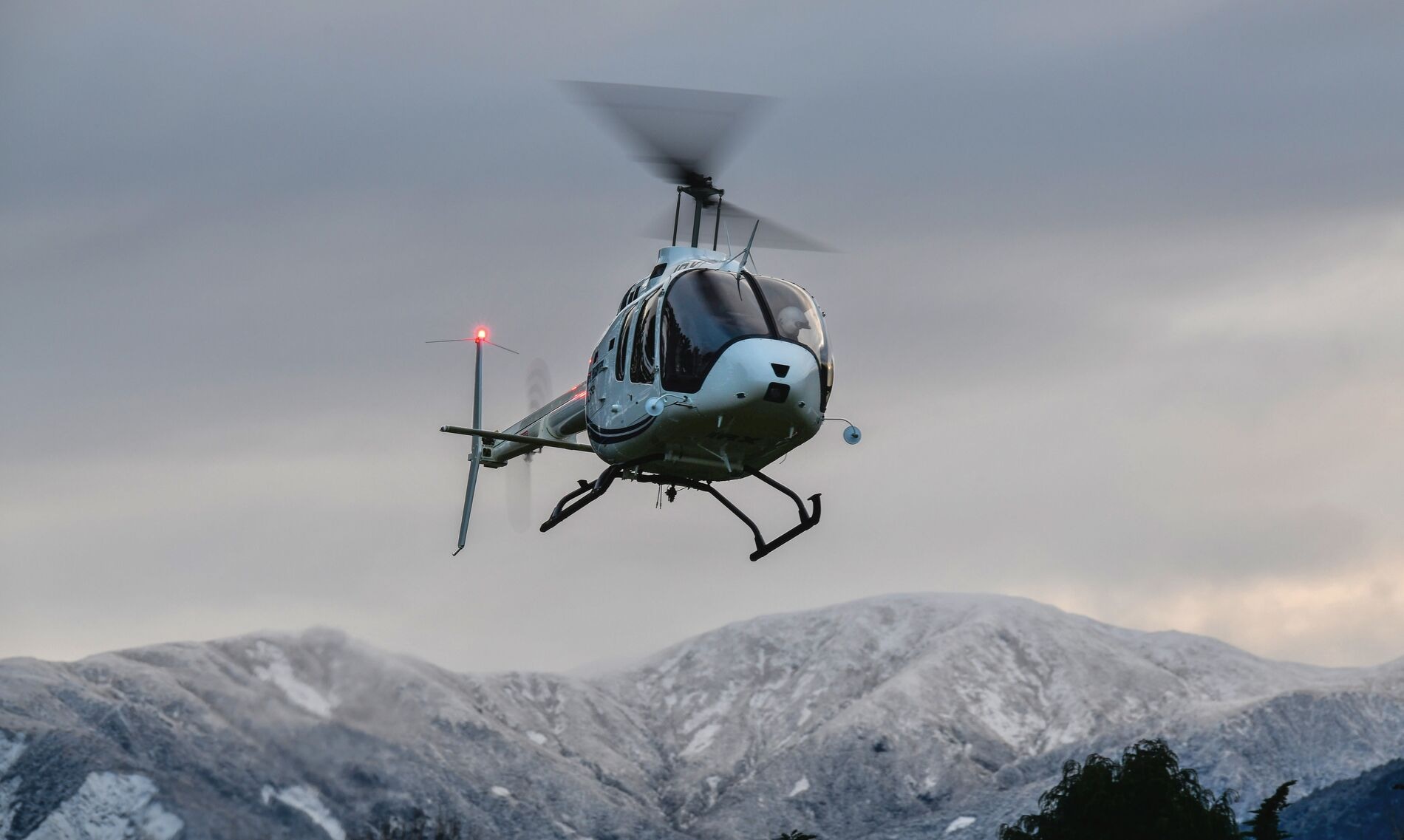 Bell 505 Jet Ranger X - Capable and Flexible Utility and Training ...