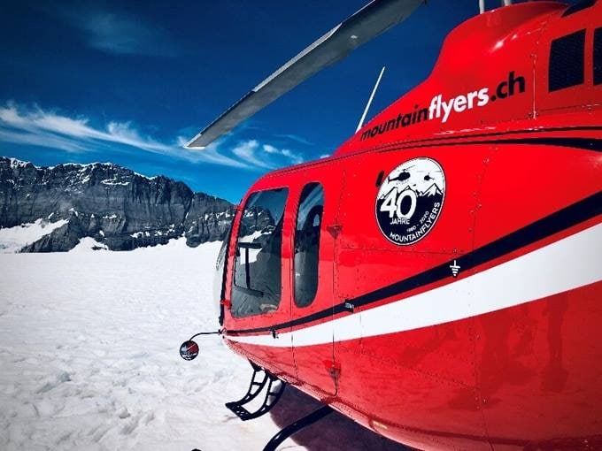 Mountain Flyers - Closeup from Rear